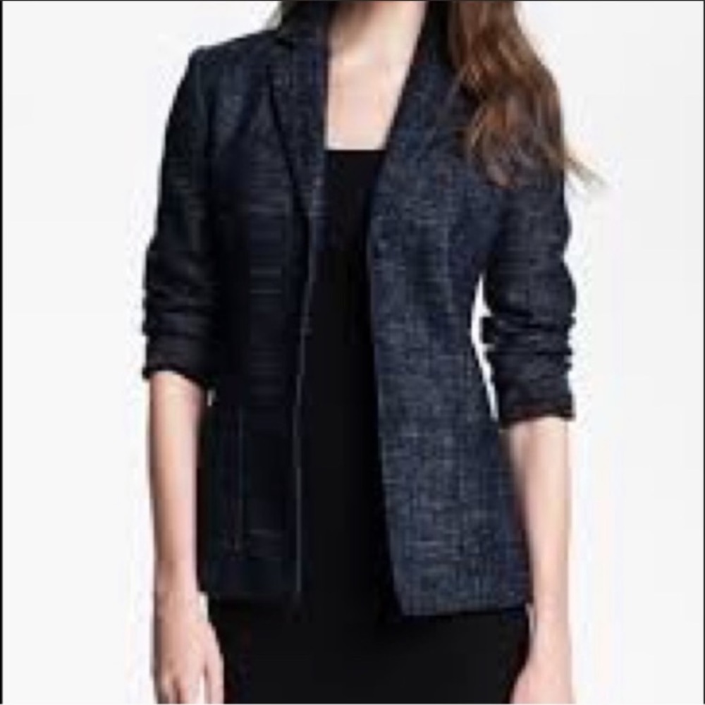 Tahari Arthur S Levine Grey Blazer Size 6
